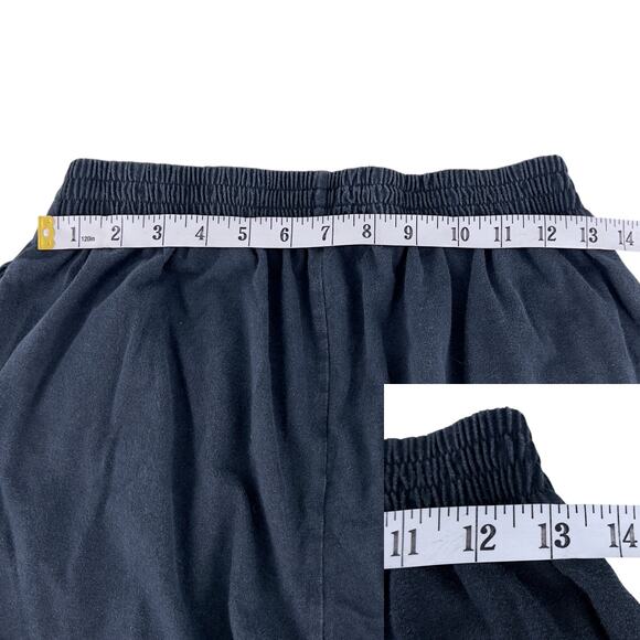 Black Capri Pants Side Pockets Split Hem No Tags - Picture 9 of 12